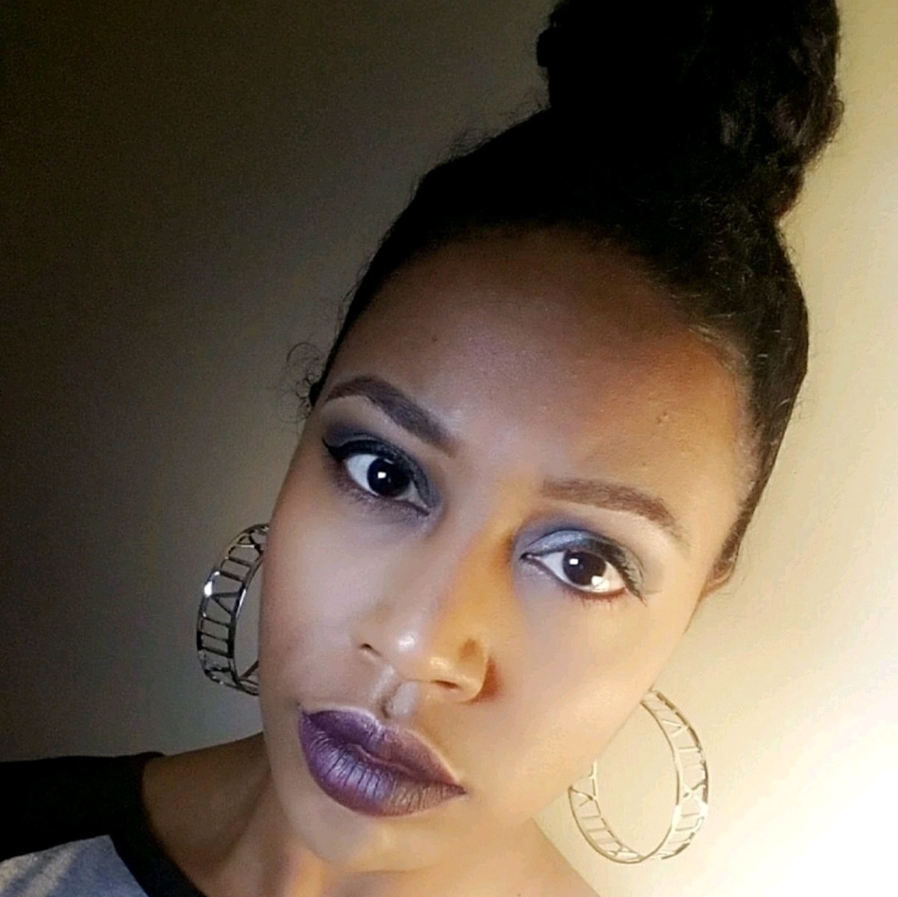 Meet your Posher, Tanae